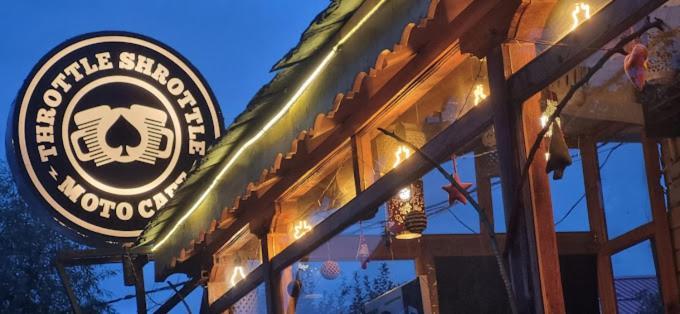 Throttle Shrottle Moto Hostel 마날리 외부 사진
